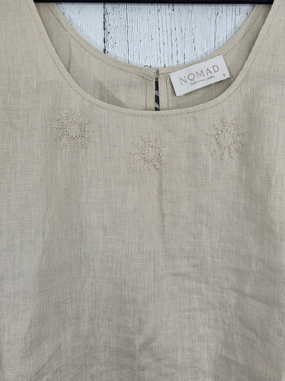 Nomad The Label 100% Linen Embroidered Oversized Tank – Size Small Resort Wear - Picture 3 of 12